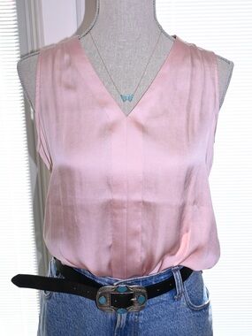 Banana Republic Light Pink Sheer Tank 💗